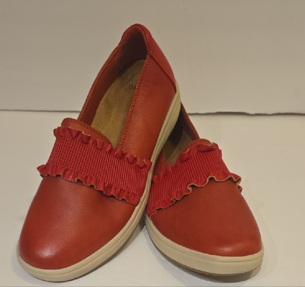 Earth Origins Red Ruffle Slip-On Loafers